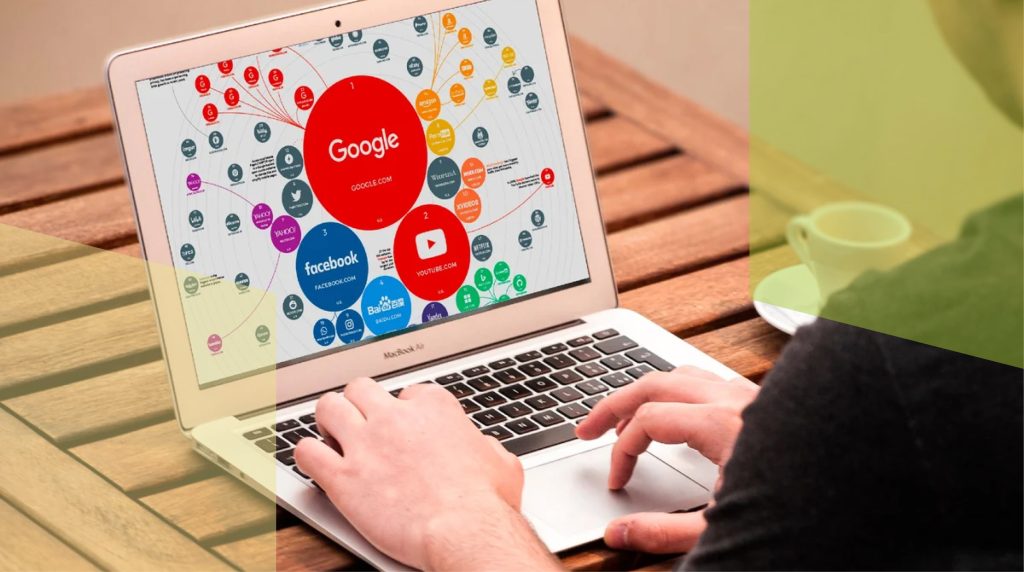 Рейтинг популярних сайтів в Україні за січень 2022: Facebook випав з першої трійки