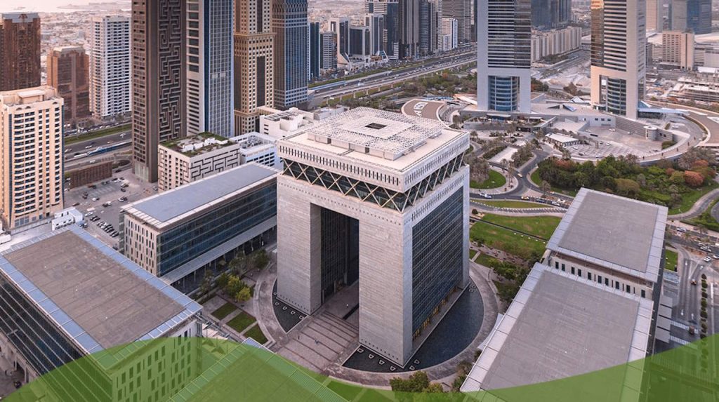 Митниця Дубая переносить паперову тяганину, обмін даними та відстеження у блокчейн