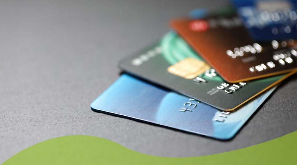 Дві тисячі клієнтів ПриватБанку вичерпали місячний ліміт на перекази за два дні